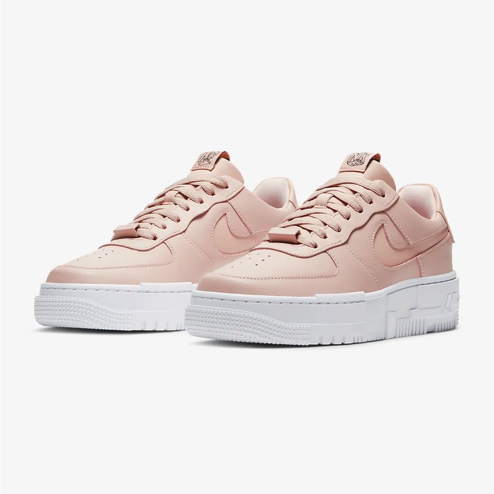 Brand New Nike Air Force 1 Pixel Particle Beige 6.5